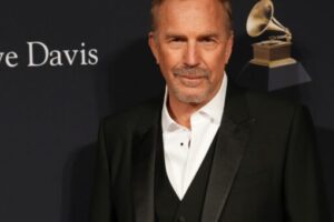 Kevin Costner Introduces New Romance on the Set of ‘Horizon’ as Third Western Production Begins